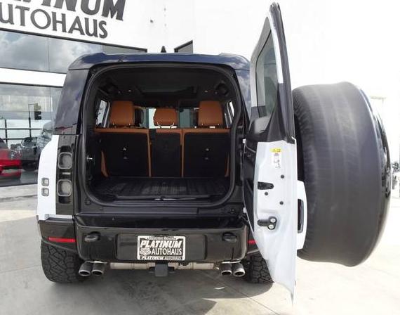 LAND ROVER DEFENDER 2023 SALEWEEE9P2144773 image